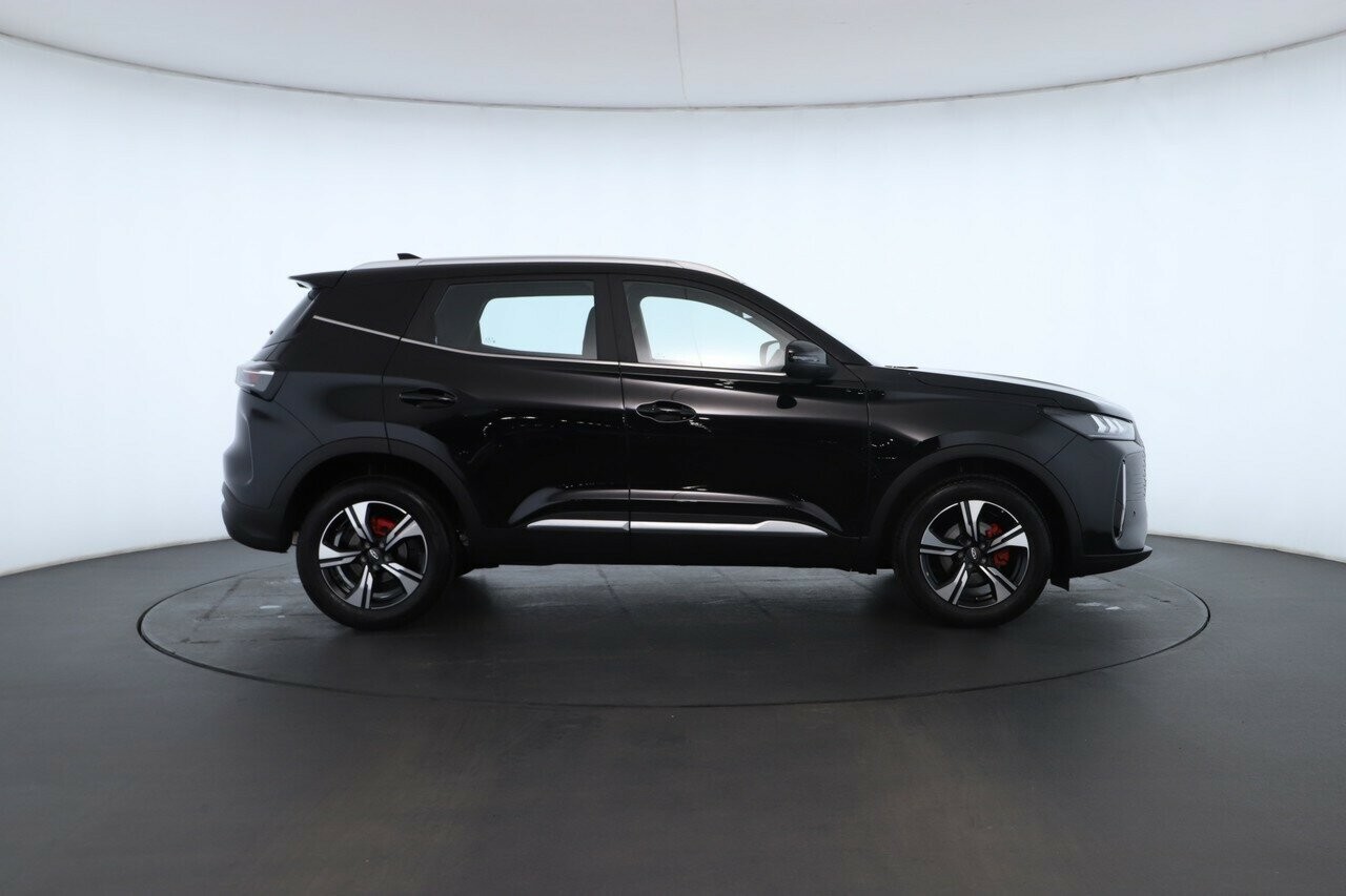 Chery Tiggo 4 image 2
