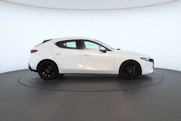 https://vehicle-cdn.autoleague.cloud/30353_61037696_2.jpg
