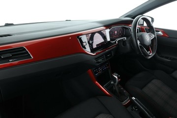 https://vehicle-cdn.autoleague.cloud/30353_61037704_29.jpg