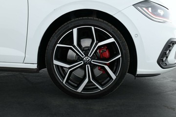 https://vehicle-cdn.autoleague.cloud/30353_61037704_4.jpg