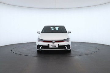 https://vehicle-cdn.autoleague.cloud/30353_61037704_6.jpg