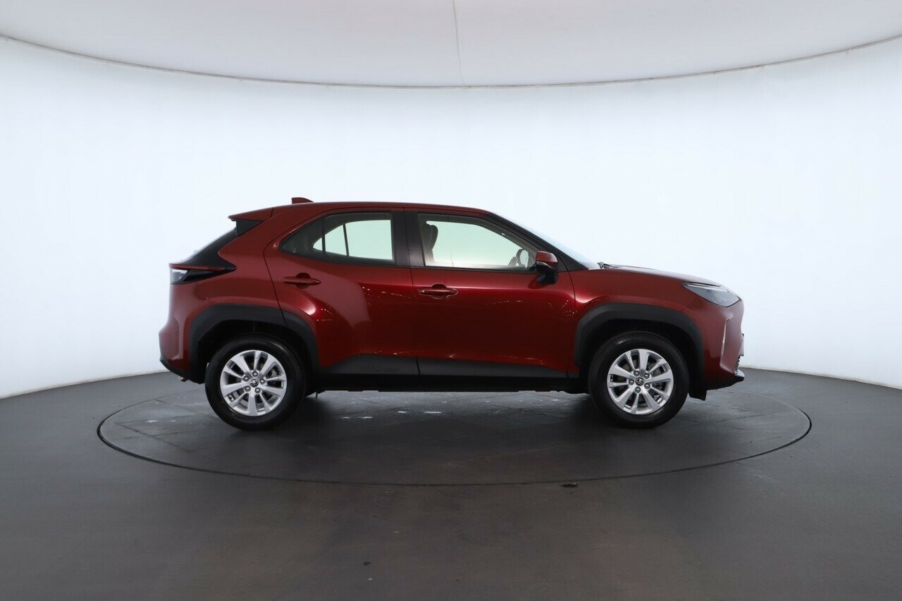 Toyota Yaris Cross image 2