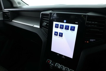 https://vehicle-cdn.autoleague.cloud/30353_61037759_14.jpg