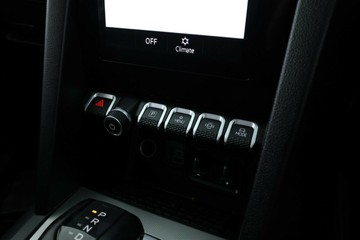 https://vehicle-cdn.autoleague.cloud/30353_61037759_16.jpg