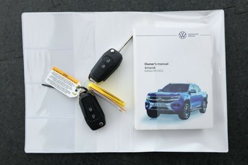 https://vehicle-cdn.autoleague.cloud/30353_61037759_25.jpg