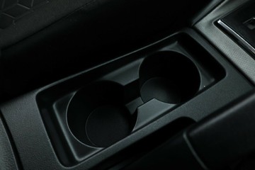 https://vehicle-cdn.autoleague.cloud/30353_61037849_27.jpg