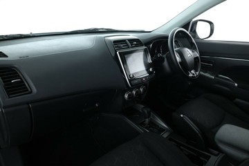 https://vehicle-cdn.autoleague.cloud/30353_61037849_30.jpg