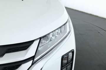 https://vehicle-cdn.autoleague.cloud/30353_61037849_8.jpg