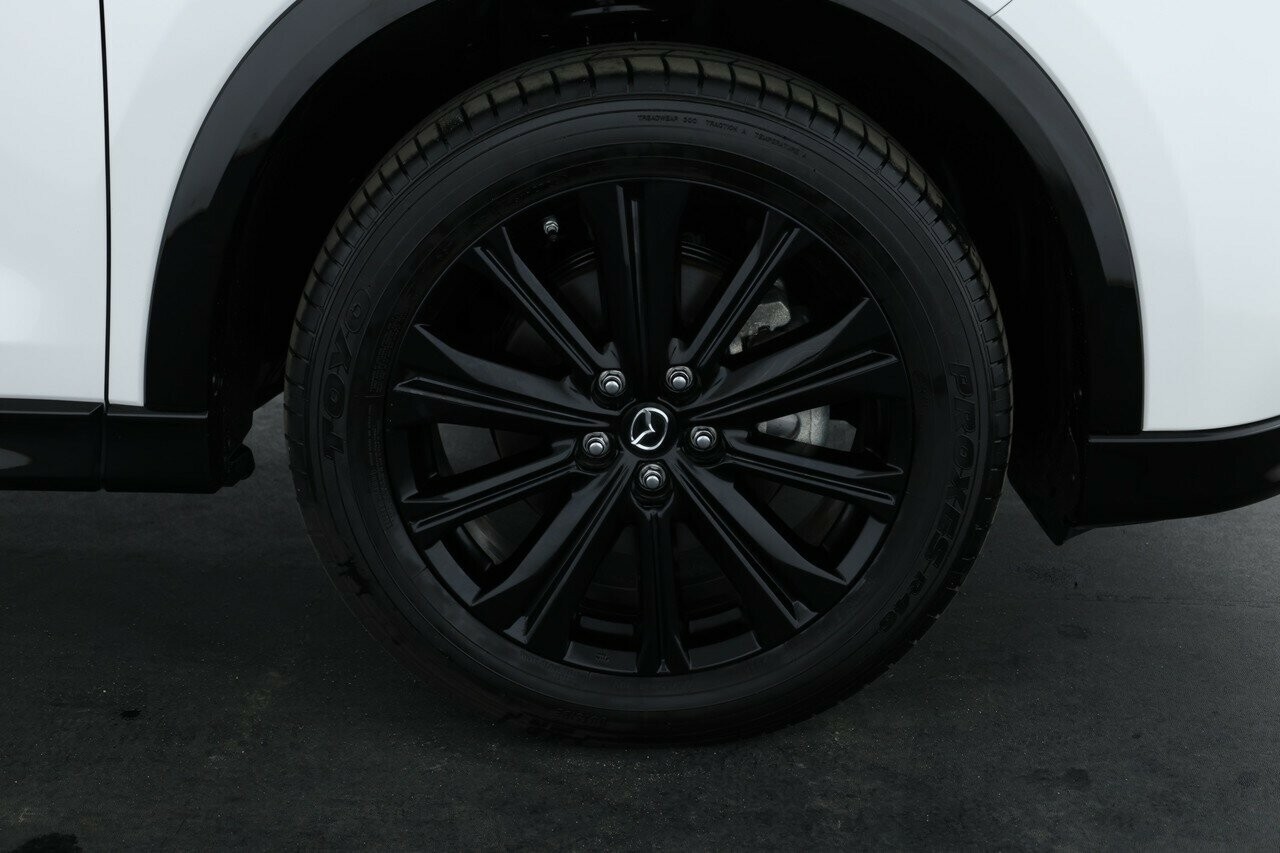 Mazda Cx-5 image 2