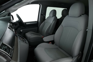 https://vehicle-cdn.autoleague.cloud/30353_61037893_26.jpg