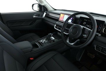 https://vehicle-cdn.autoleague.cloud/30353_61038029_19.jpg