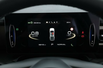 https://vehicle-cdn.autoleague.cloud/30353_61038029_21.jpg