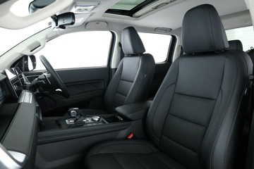 https://vehicle-cdn.autoleague.cloud/30353_61038029_32.jpg