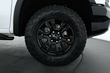https://vehicle-cdn.autoleague.cloud/30353_61038091_3.jpg