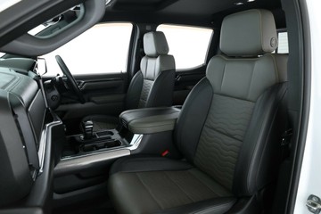 https://vehicle-cdn.autoleague.cloud/30353_61038091_30.jpg