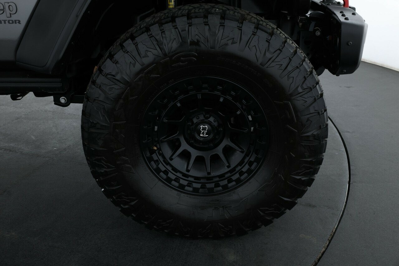 Jeep Gladiator image 3