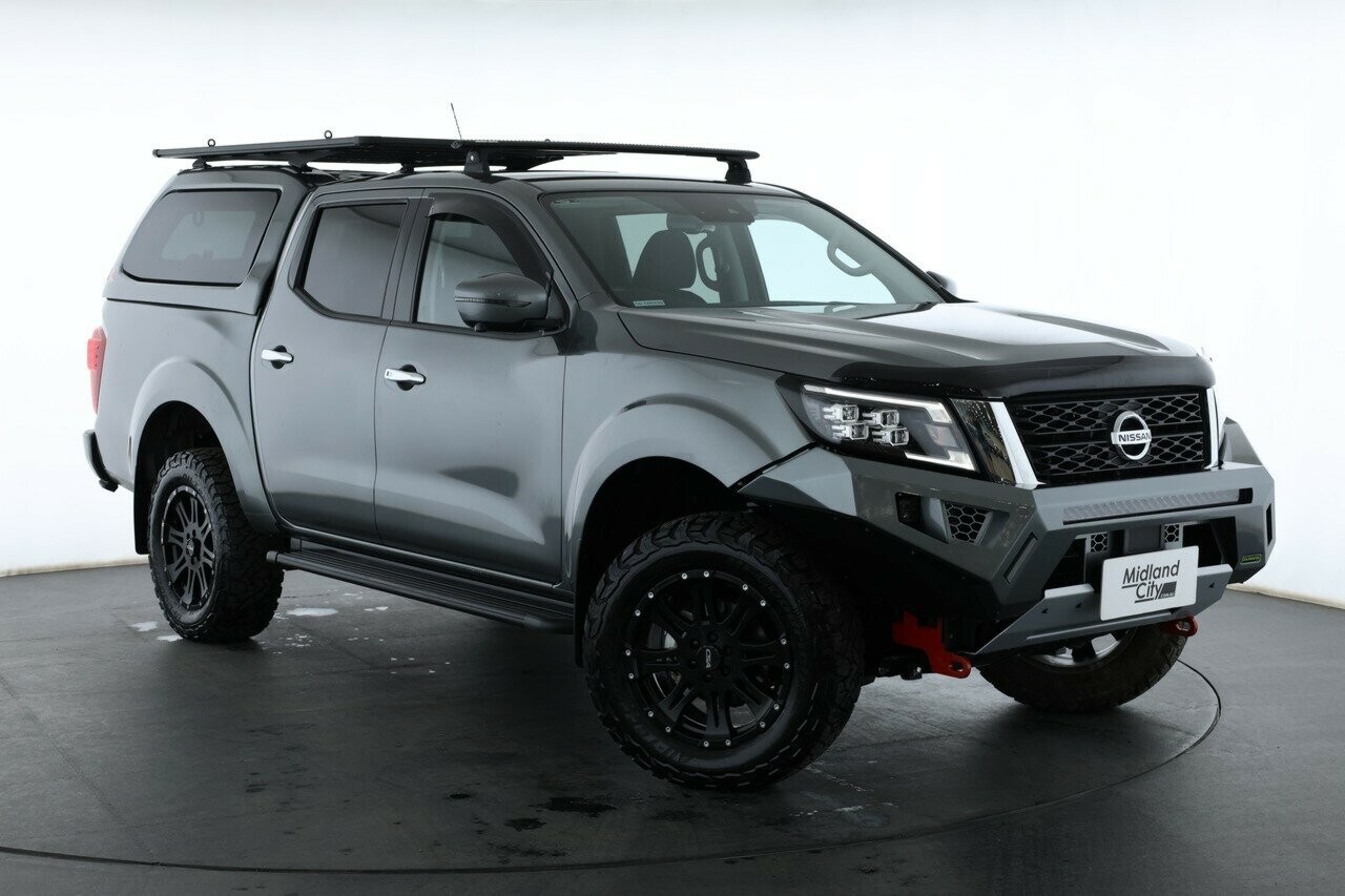 Nissan Navara image 2