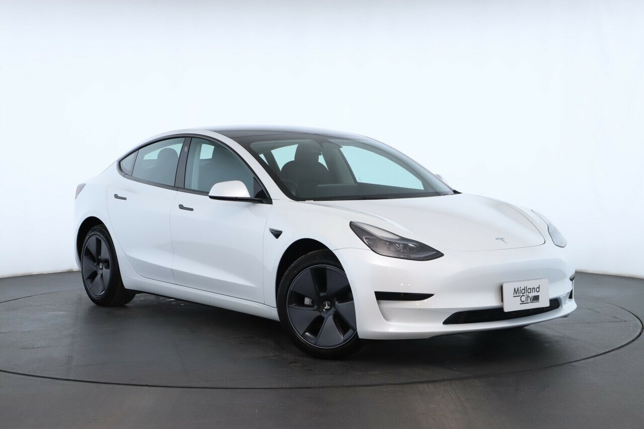 Tesla Model 3 image 1