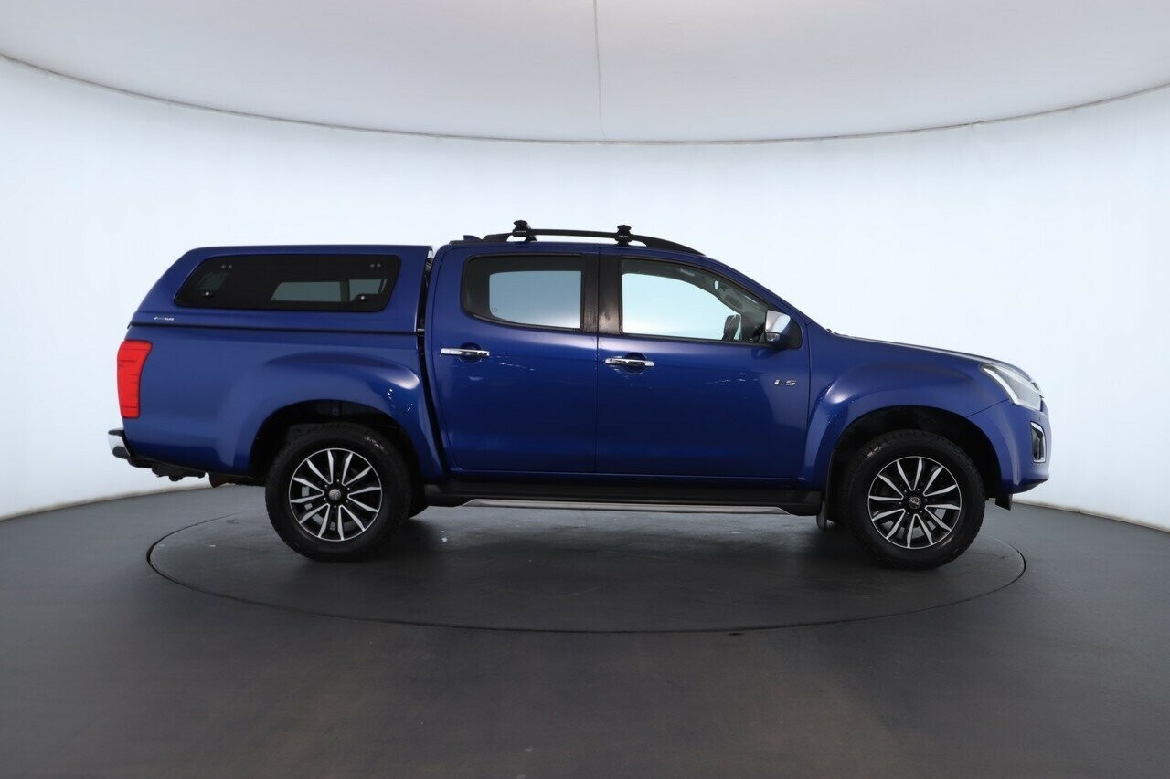 Isuzu D-max image 3