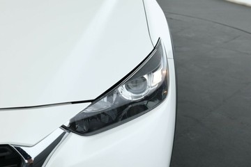https://vehicle-cdn.autoleague.cloud/30353_61038266_8.jpg