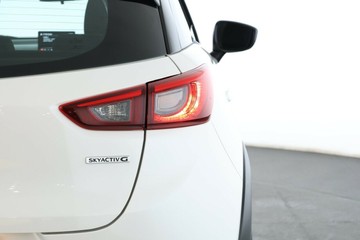https://vehicle-cdn.autoleague.cloud/30353_61038272_15.jpg