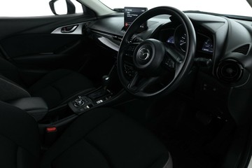 https://vehicle-cdn.autoleague.cloud/30353_61038272_18.jpg