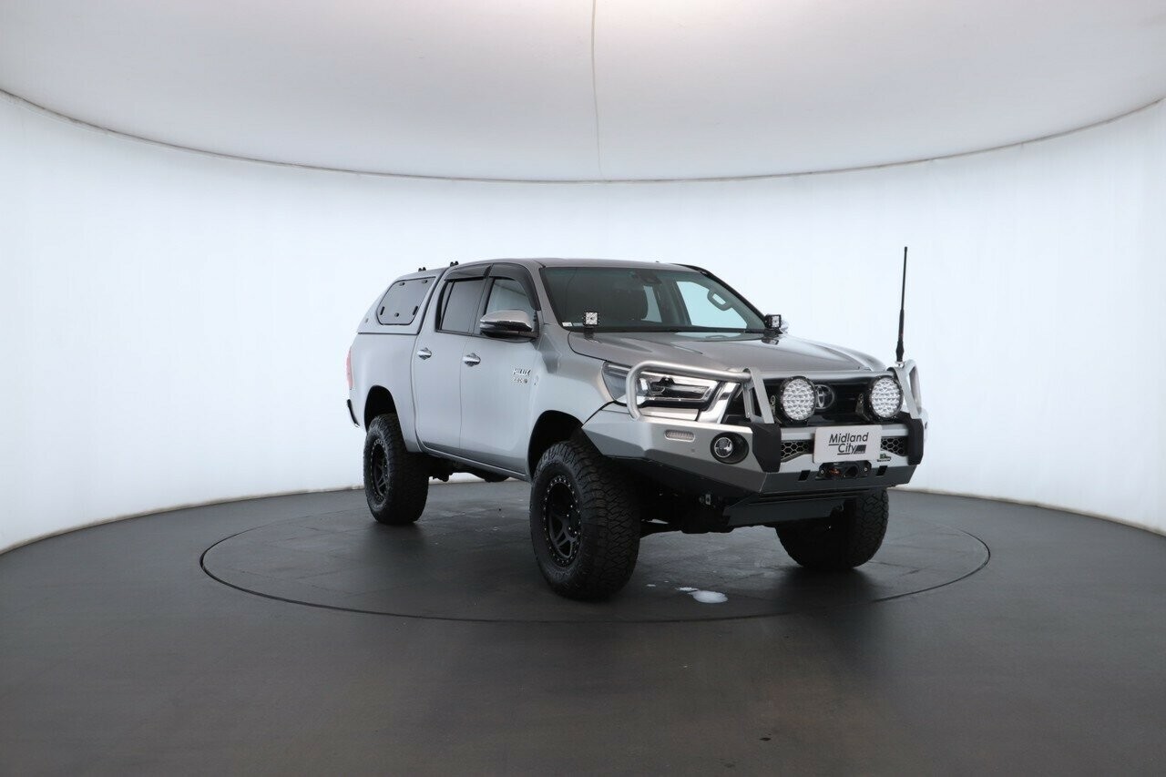 Toyota Hilux image 4