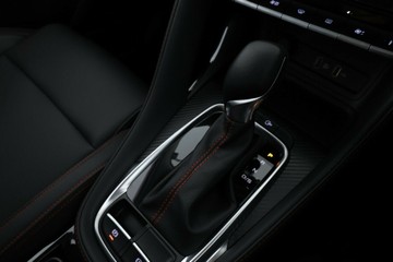 https://vehicle-cdn.autoleague.cloud/30353_61038401_22.jpg