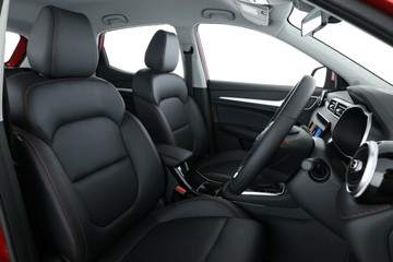 https://vehicle-cdn.autoleague.cloud/30353_61038403_11.jpg