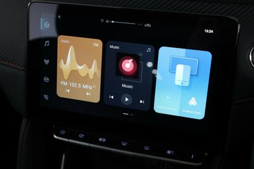 https://vehicle-cdn.autoleague.cloud/30353_61038403_17.jpg