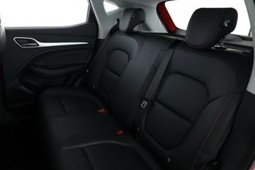 https://vehicle-cdn.autoleague.cloud/30353_61038403_26.jpg