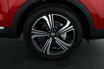 https://vehicle-cdn.autoleague.cloud/30353_61038404_23.jpg