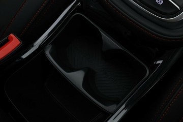 https://vehicle-cdn.autoleague.cloud/30353_61038404_24.jpg