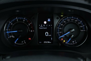 https://vehicle-cdn.autoleague.cloud/30353_61038414_22.jpg