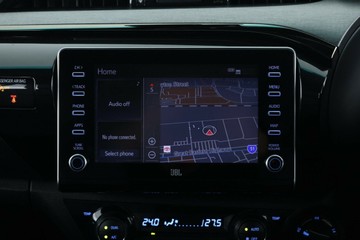 https://vehicle-cdn.autoleague.cloud/30353_61038414_25.jpg