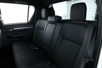 https://vehicle-cdn.autoleague.cloud/30353_61038414_35.jpg
