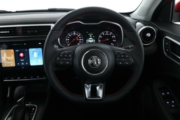 https://vehicle-cdn.autoleague.cloud/30353_61038418_13.jpg