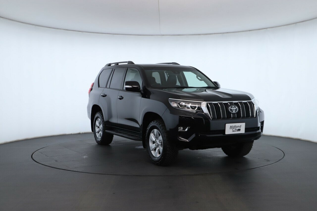 Toyota Landcruiser Prado image 4