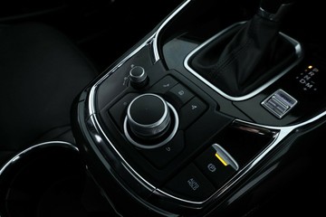 https://vehicle-cdn.autoleague.cloud/30353_61038455_29.jpg