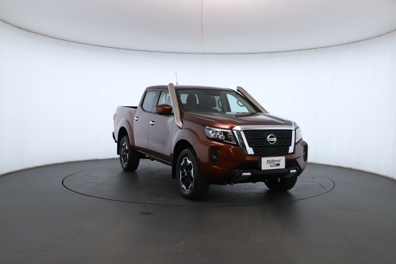 Nissan Navara image 4