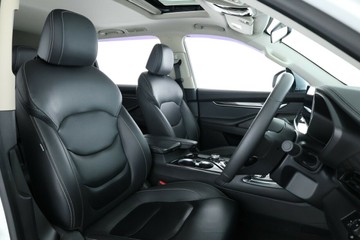 https://vehicle-cdn.autoleague.cloud/30353_61038457_19.jpg