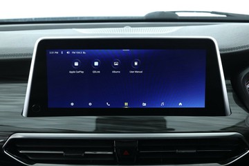 https://vehicle-cdn.autoleague.cloud/30353_61038457_25.jpg