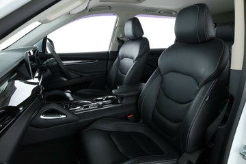 https://vehicle-cdn.autoleague.cloud/30353_61038457_33.jpg