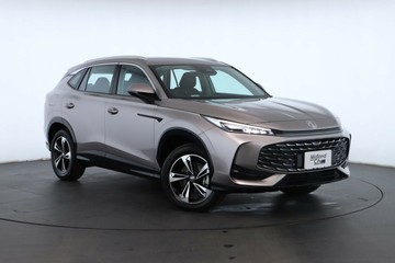 https://vehicle-cdn.autoleague.cloud/30353_61038458_1.jpg