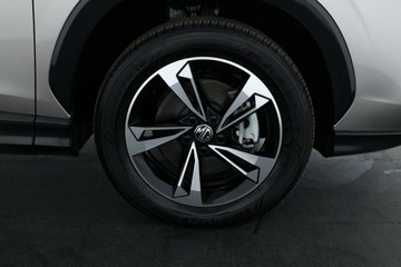 https://vehicle-cdn.autoleague.cloud/30353_61038458_3.jpg