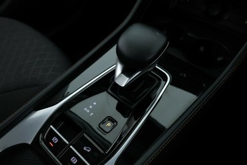 https://vehicle-cdn.autoleague.cloud/30353_61038458_30.jpg