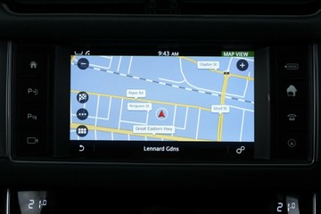 https://vehicle-cdn.autoleague.cloud/30353_61038464_21.jpg