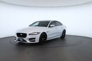 https://vehicle-cdn.autoleague.cloud/30353_61038464_9.jpg