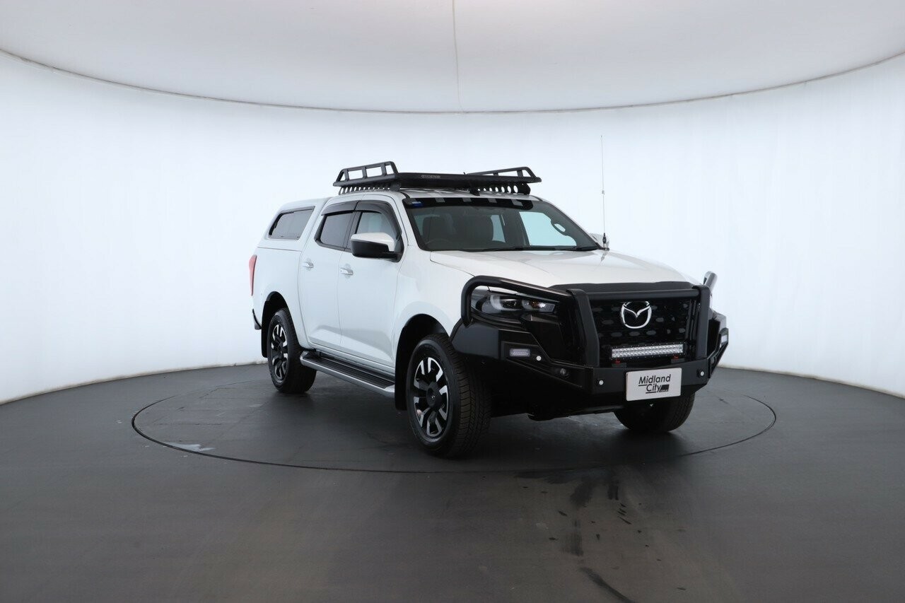 Mazda Bt-50 image 4