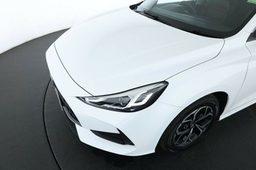 https://vehicle-cdn.autoleague.cloud/30353_61038546_9.jpg